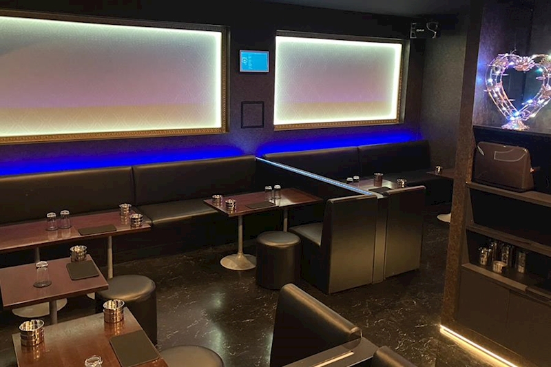 CLUB Reveur (レヴール)